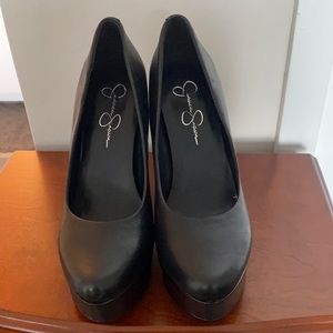 Gently worn Jessica Simpson Platform Heels